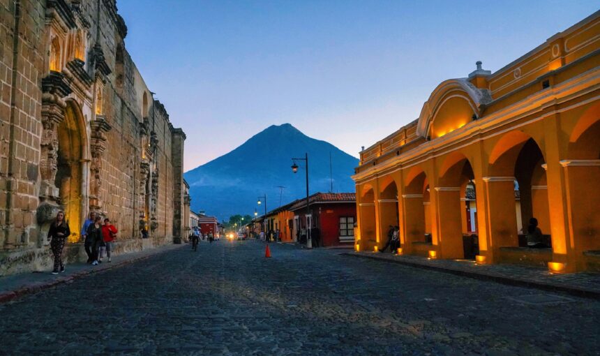 Descubriendo la Magia de Guatemala: Atractivos Turísticos que Debes Explorar